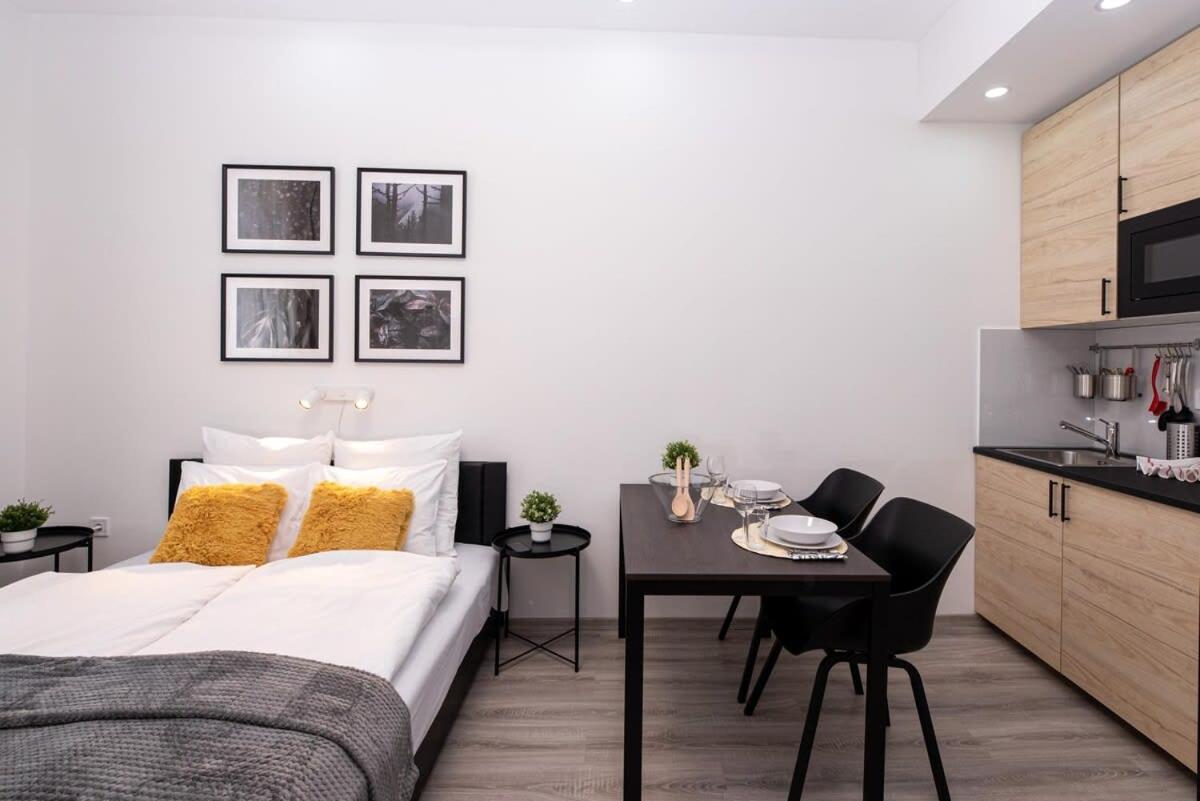 Charming At Downtown Appartement *